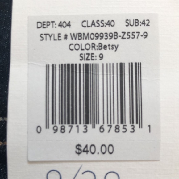 Wallflower The Luscious Curvy Fit Bootcut Jeans - Picture 13 of 13